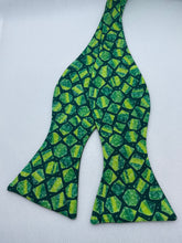 Load image into Gallery viewer, Green Galaxy Dice