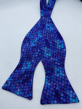 Load image into Gallery viewer, Purple Dragon Scales