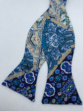 Load image into Gallery viewer, Purple/Gold Floral