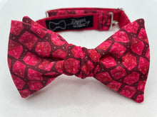 Load image into Gallery viewer, Red Galaxy Dice