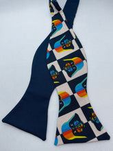 Load image into Gallery viewer, Retro Helmet