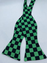 Load image into Gallery viewer, Demon-Fighting Samurai