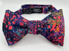 Load image into Gallery viewer, Bold Splatter Bow Tie
