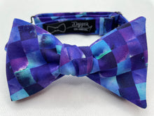 Load image into Gallery viewer, Purple Tiles Bow Tie
